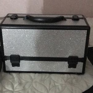 Makeup box